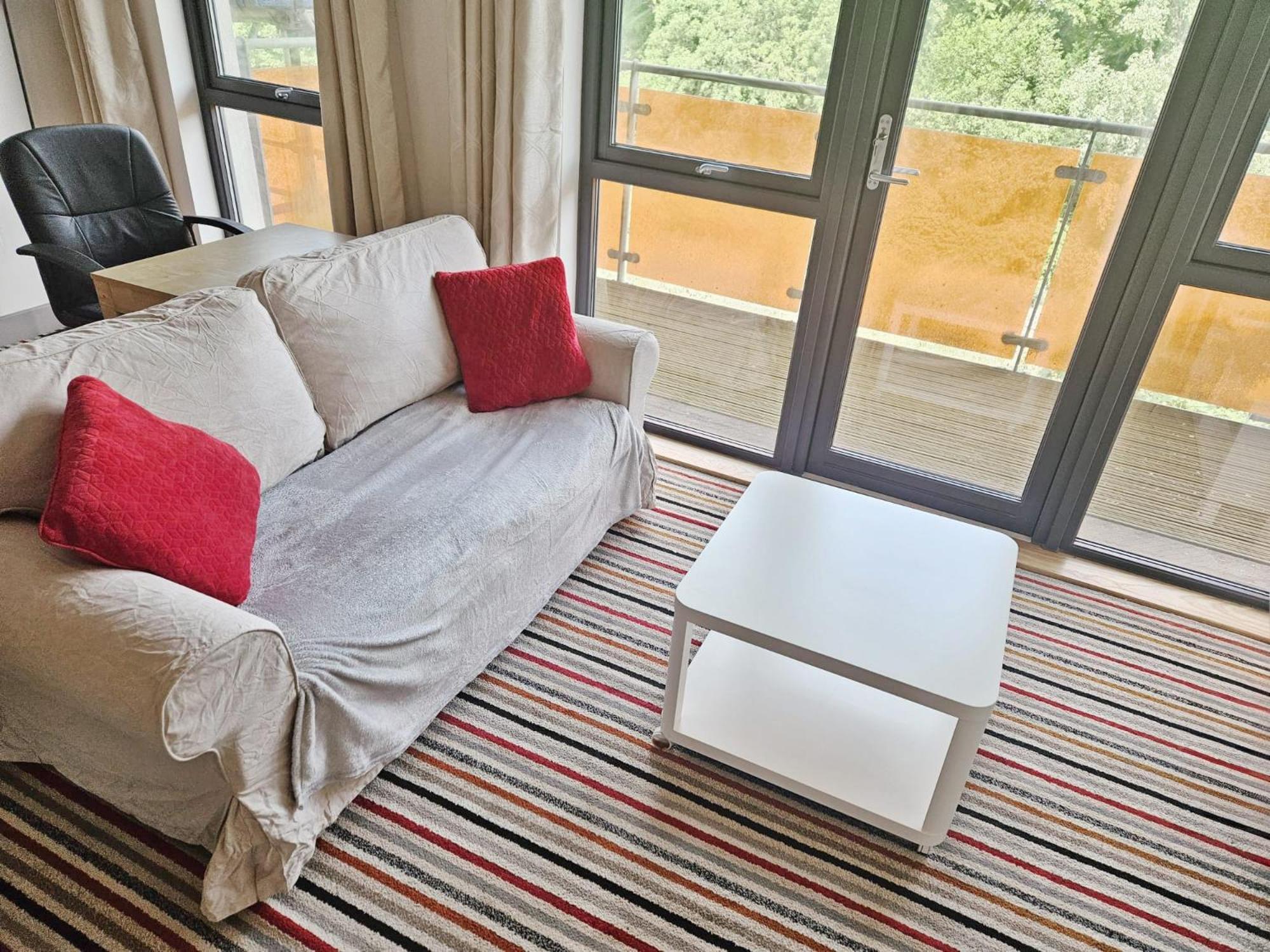 Apartamento Creative Quarter Living 1br Flat At Paintworks
